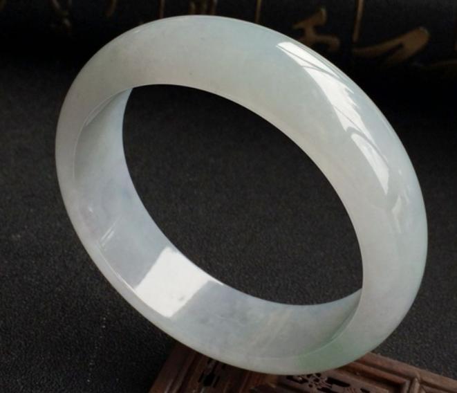 糯冰种和冰糯种区别