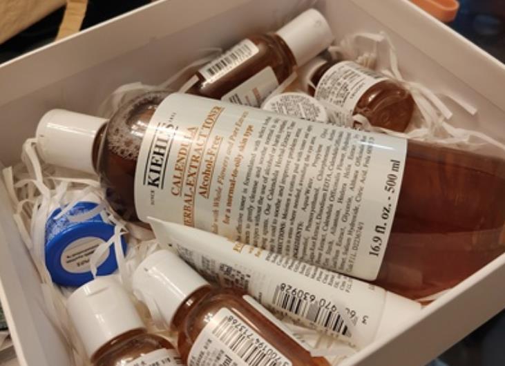 怎么查科颜氏金盏花水是不是正品