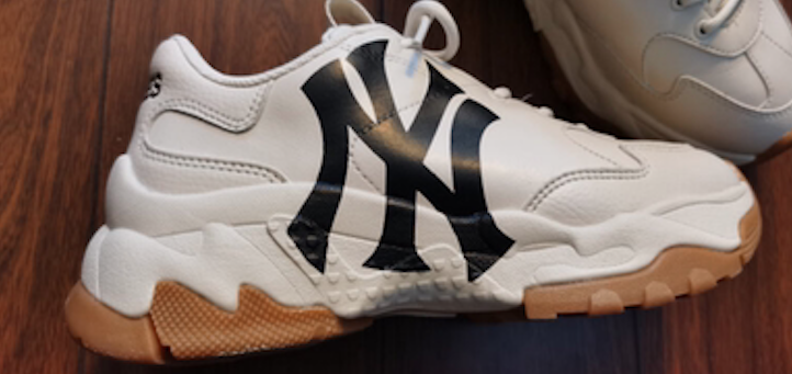 mlb鞋子偏大还是偏小