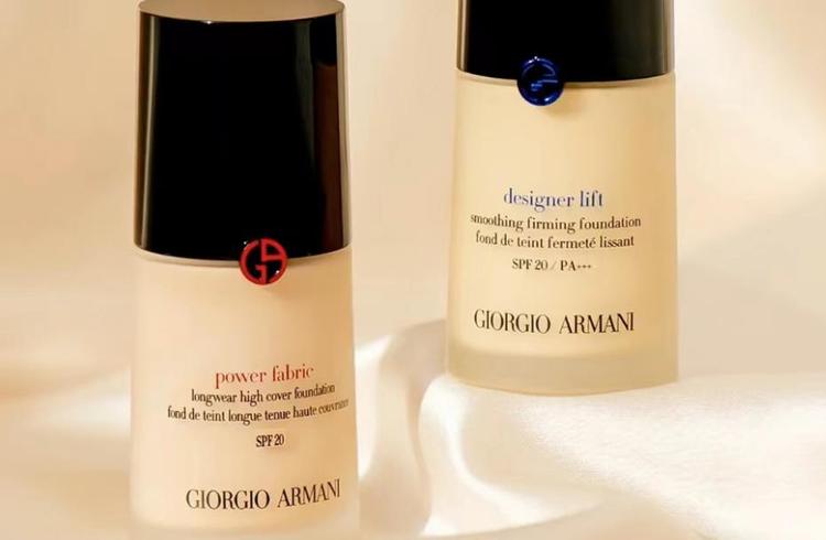 阿玛尼粉底液红标蓝标有什么不同