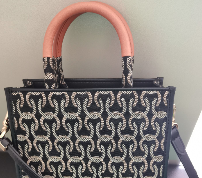 cowec ycaki是什么牌子