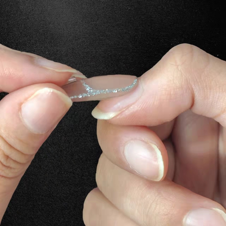 贴甲片有缝隙怎么办