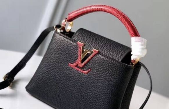 包包五金褪色修复窍门