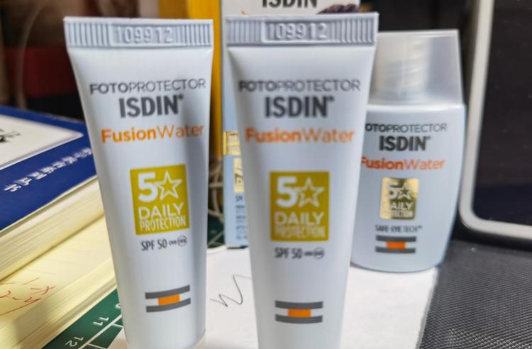 怡思丽尔防晒保质期