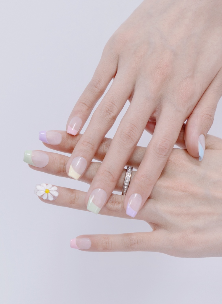 2022夏天流行美甲颜色款式