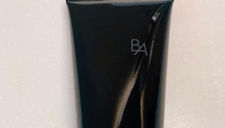 化妆前要用洗面奶洗脸吗