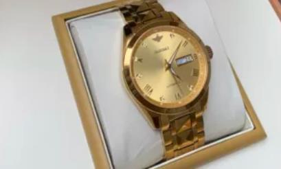 机械表上弦是顺时针还是逆时针