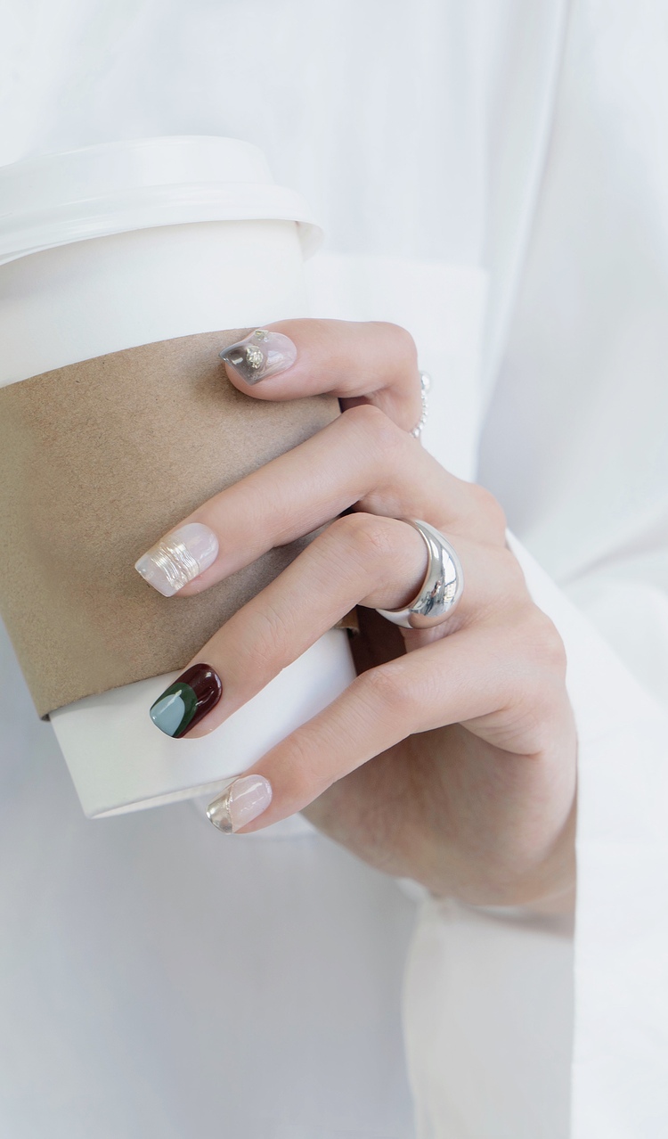 ins温柔风美甲，ins温柔风美甲品白