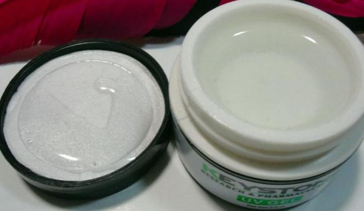 底胶烤完还是黏黏的