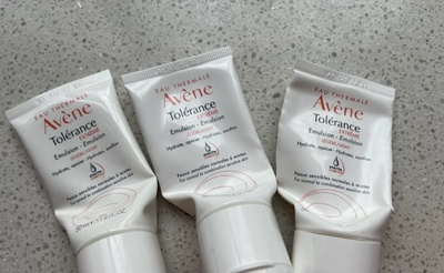 雅漾舒缓特护霜和乳的区别