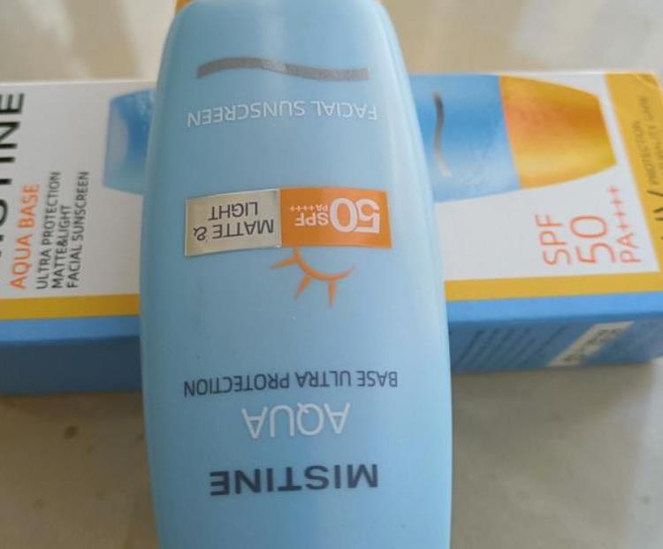 mistine喷雾国内版与泰国版有什么区别