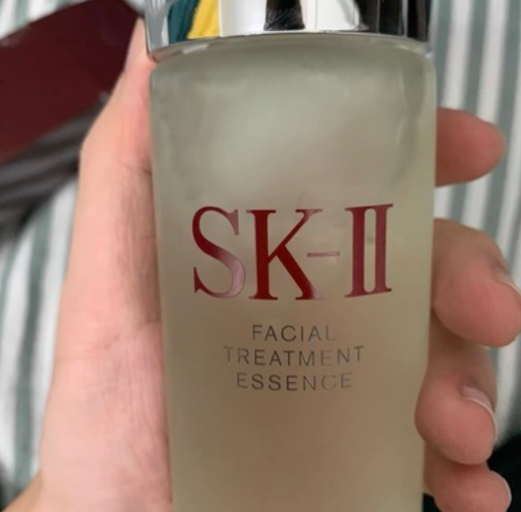 sk2清莹露补水吗