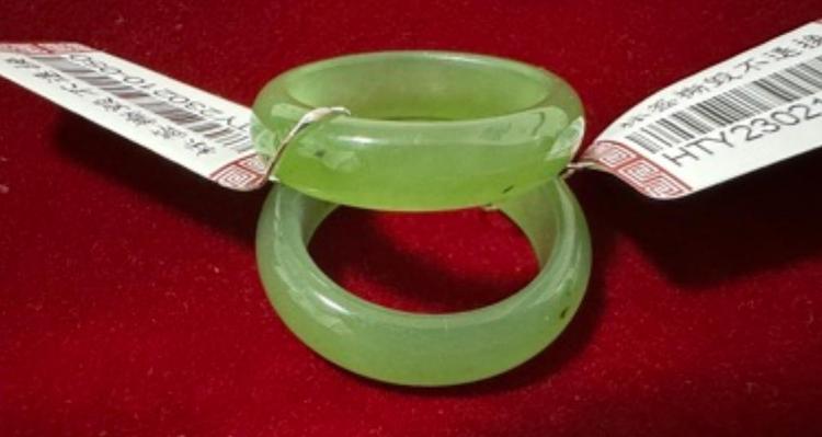 蜜蜡和琥珀的区别