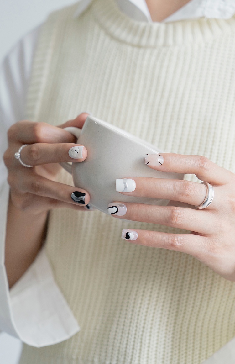 ins简约高级美甲