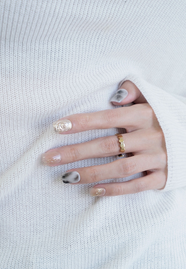 ins温柔风美甲中短