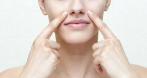 美白过程会反黑的原因