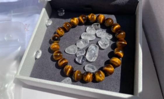 猫眼石是什么材质