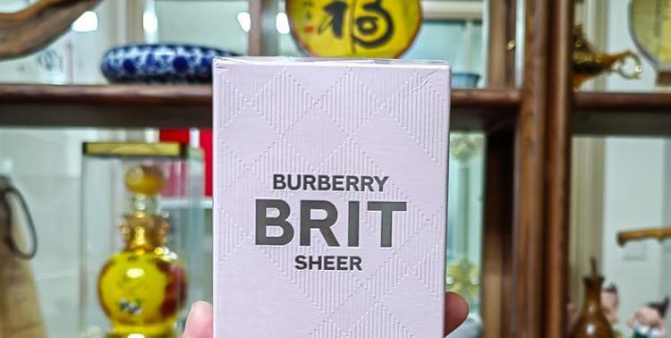 巴宝莉哪个国家的品牌