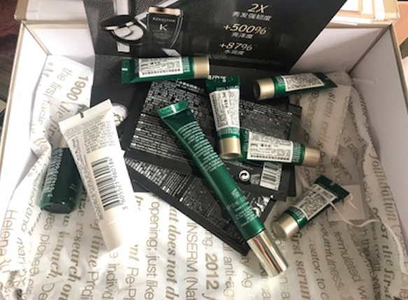 赫莲娜轻乳霜用了有刺痛