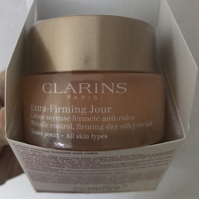 娇韵诗日霜晚霜怎么区分