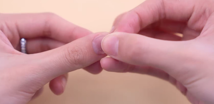 穿戴甲会不会影响指甲发育