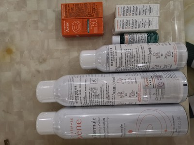 雅漾喷雾和雅漾保湿水有什么区别