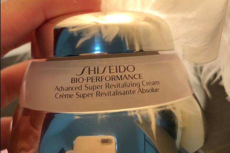 资生堂白凝霜是面霜吗