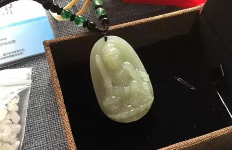 和田玉水线是什么意思