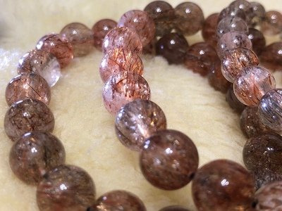 黑金超七手串作用与功效