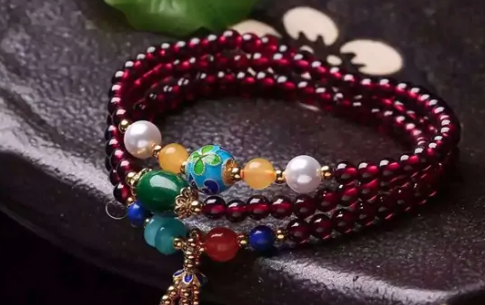 石榴石为什么睡觉不能戴